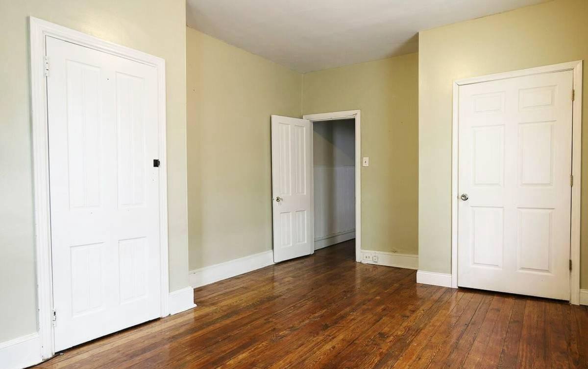 House for rent at 2503 Carpenter St, Philadelphia, PA 19146