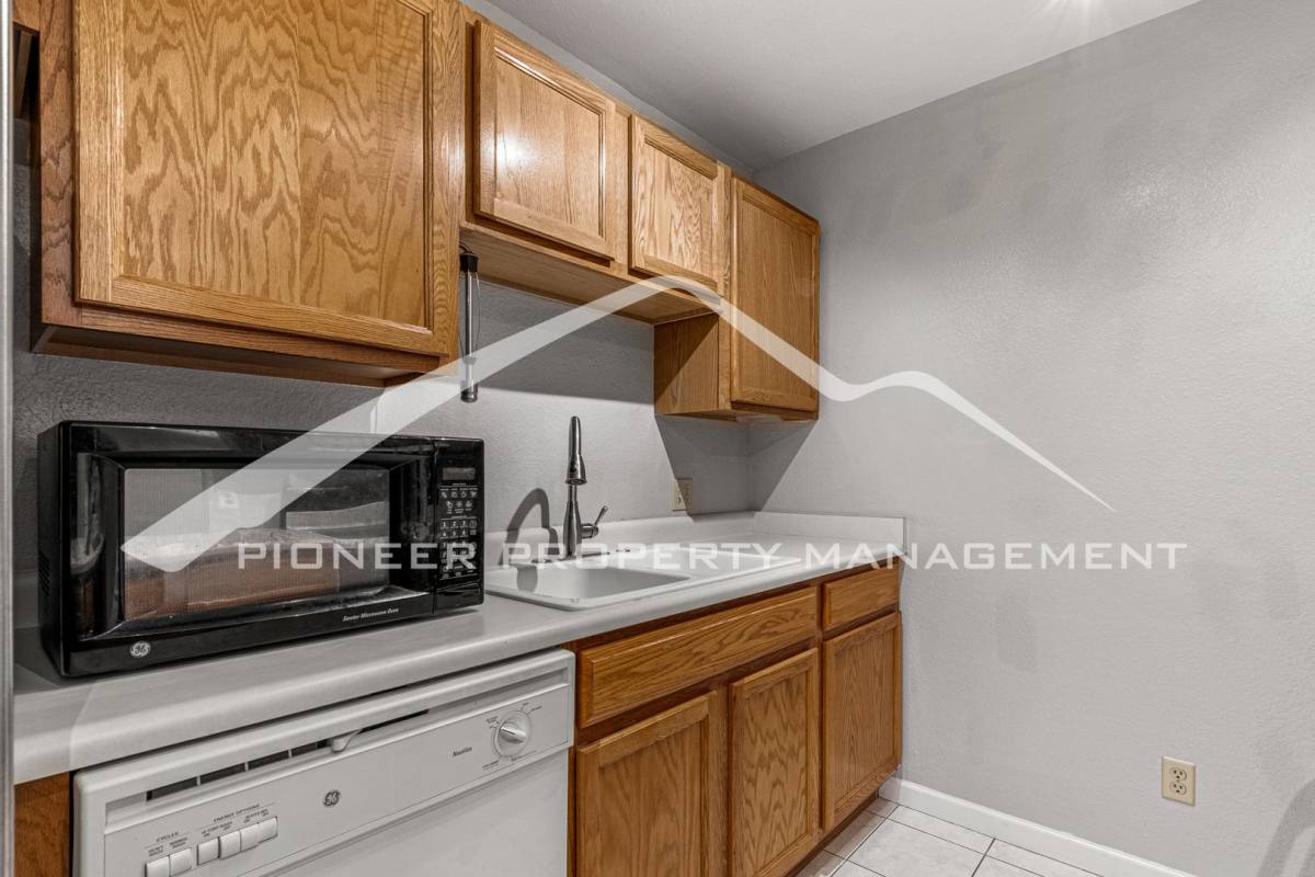 House for rent at 13087 W Cedar Dr, Denver, CO 80228