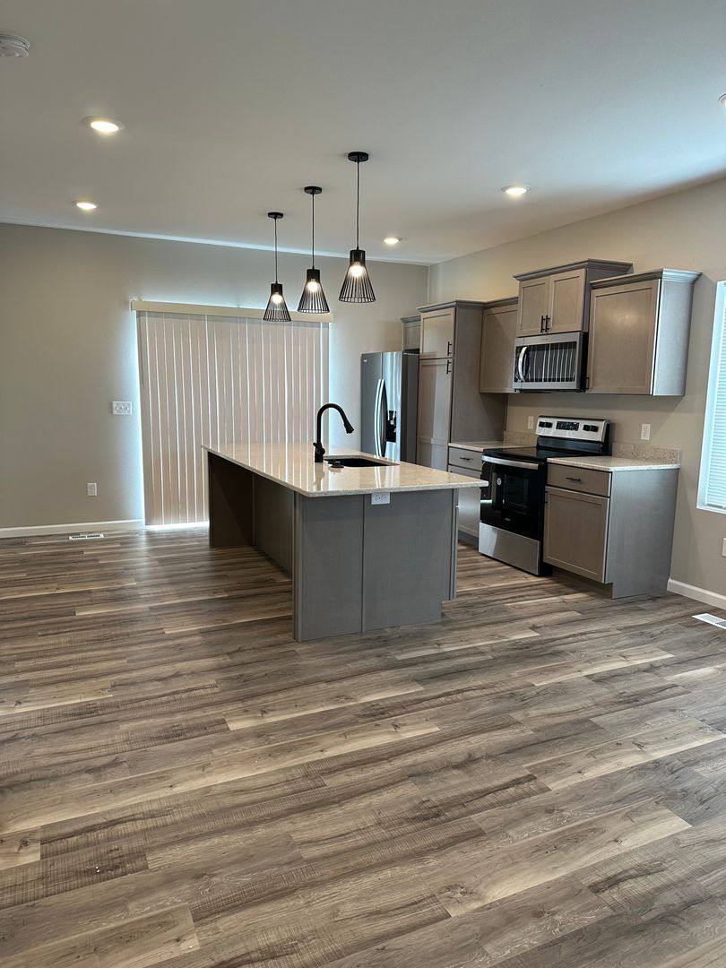 Apartment for rent at 2517 2521 Granite Dr, Minot, ND 58703