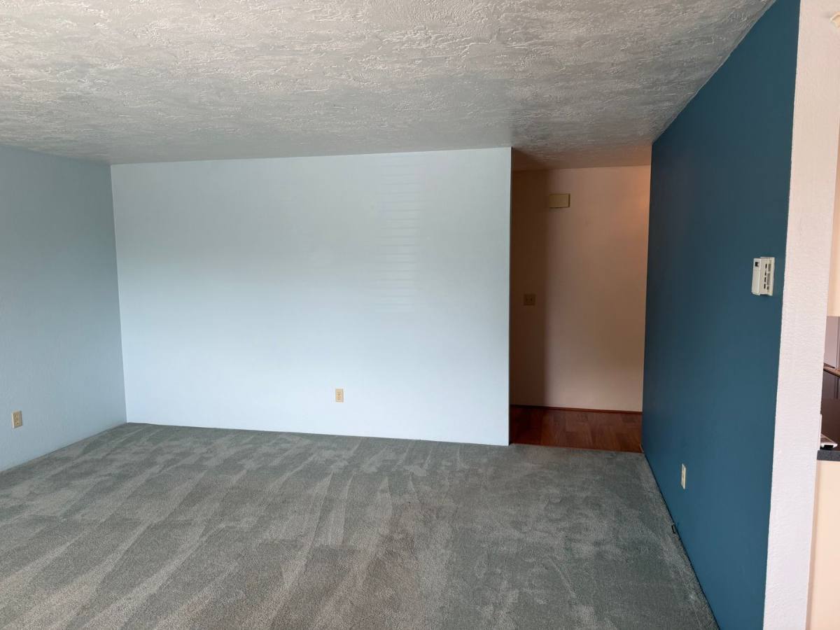 House for rent at 1198 55th Place, Springfield, OR 97477