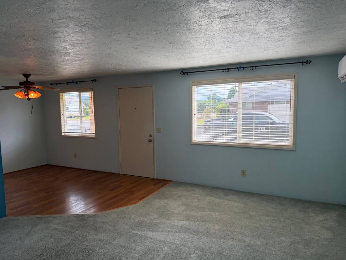 House for rent at 1198 55th Place, Springfield, OR 97477