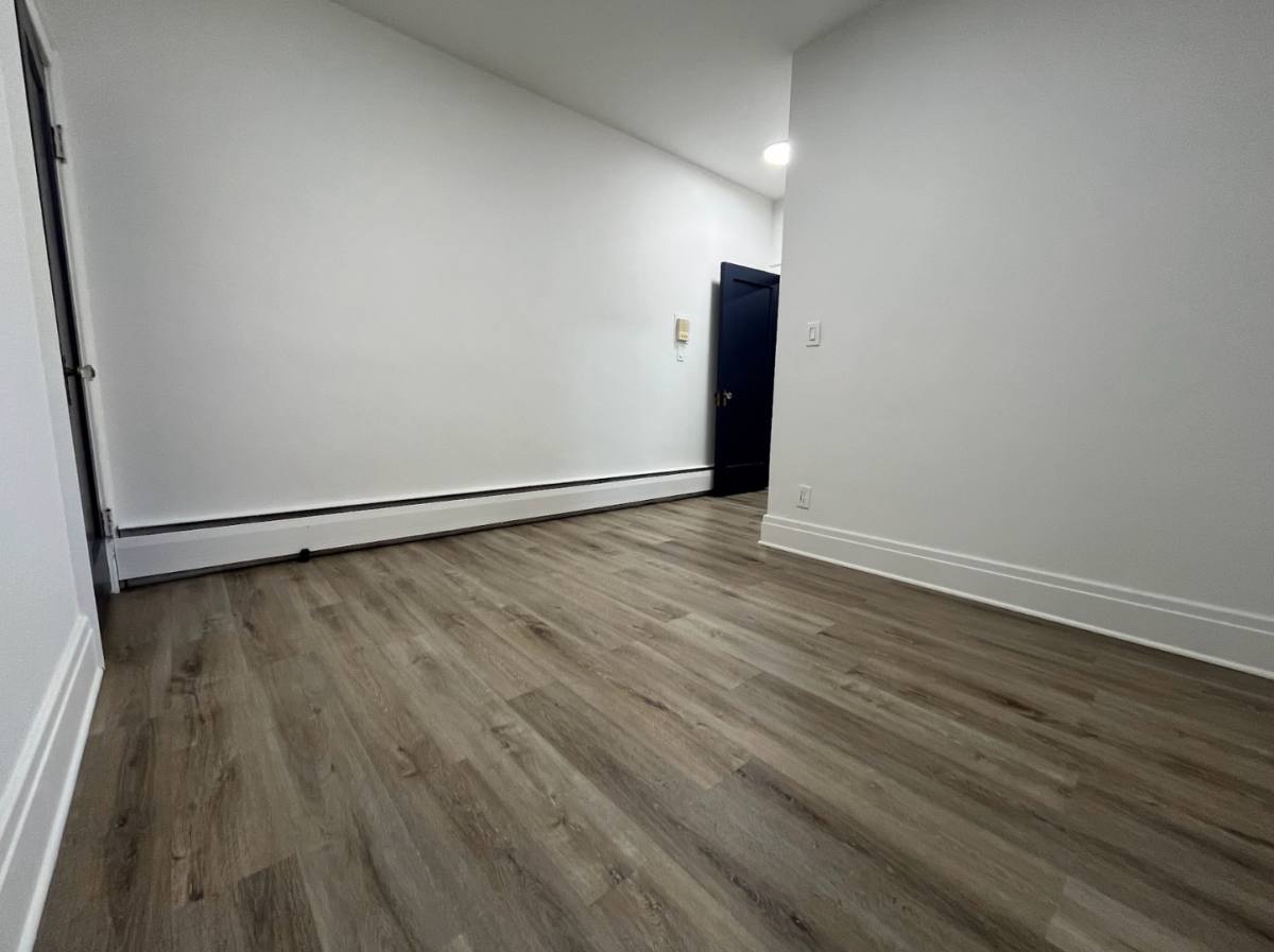 Apartment for rent at 26 Irving Place, Buffalo, NY 14201