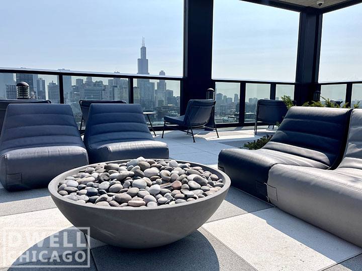 Apartment for rent at 160 N Elizabeth St, Chicago, IL 60607