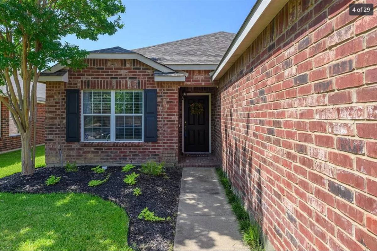House for rent at 6112 Moor Hen Dr, Denton, TX 76208