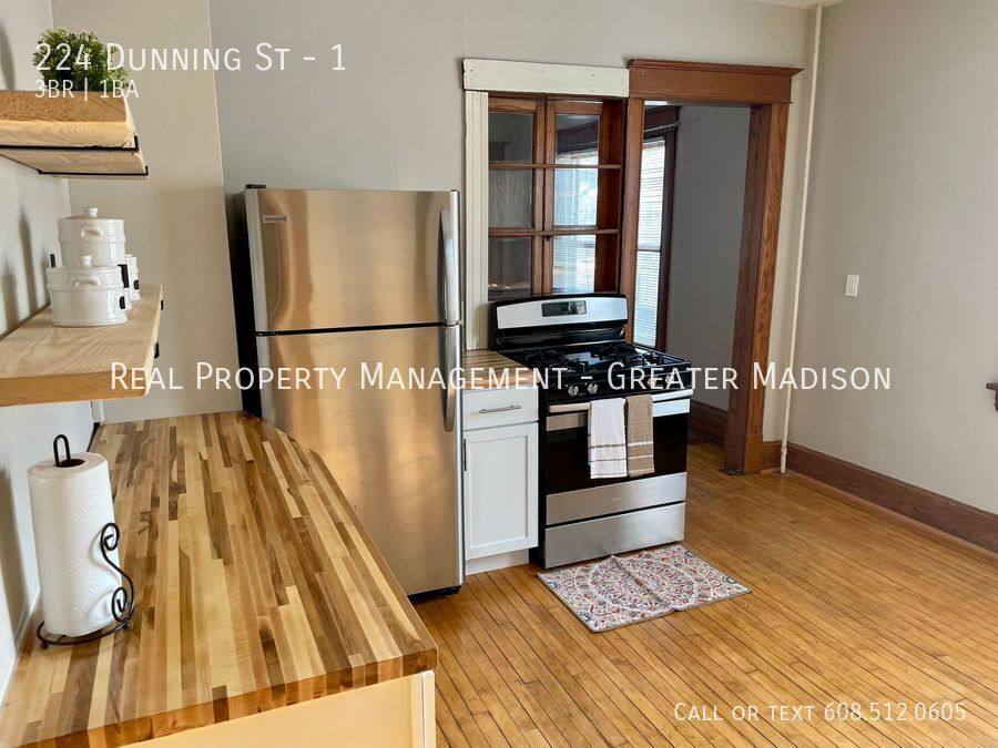 Apartment for rent at 224 Dunning St #1, Madison, WI 53704
