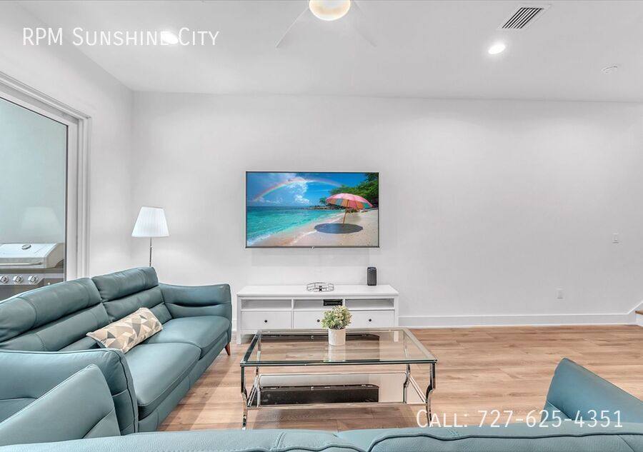 Townhouse for rent at 15405 Gulf Blvd #A1, Saint Petersburg, FL 33708