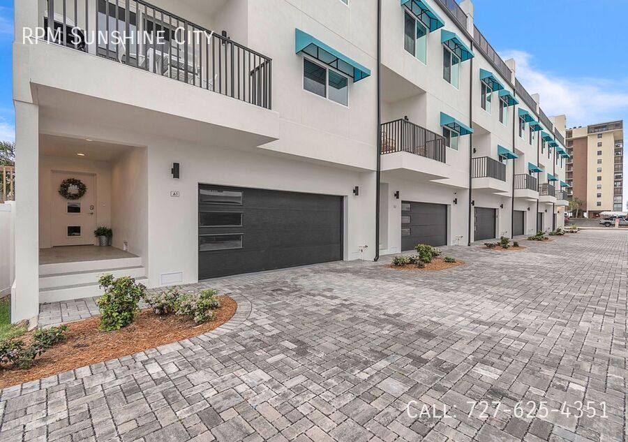 Townhouse for rent at 15405 Gulf Blvd #A1, Saint Petersburg, FL 33708