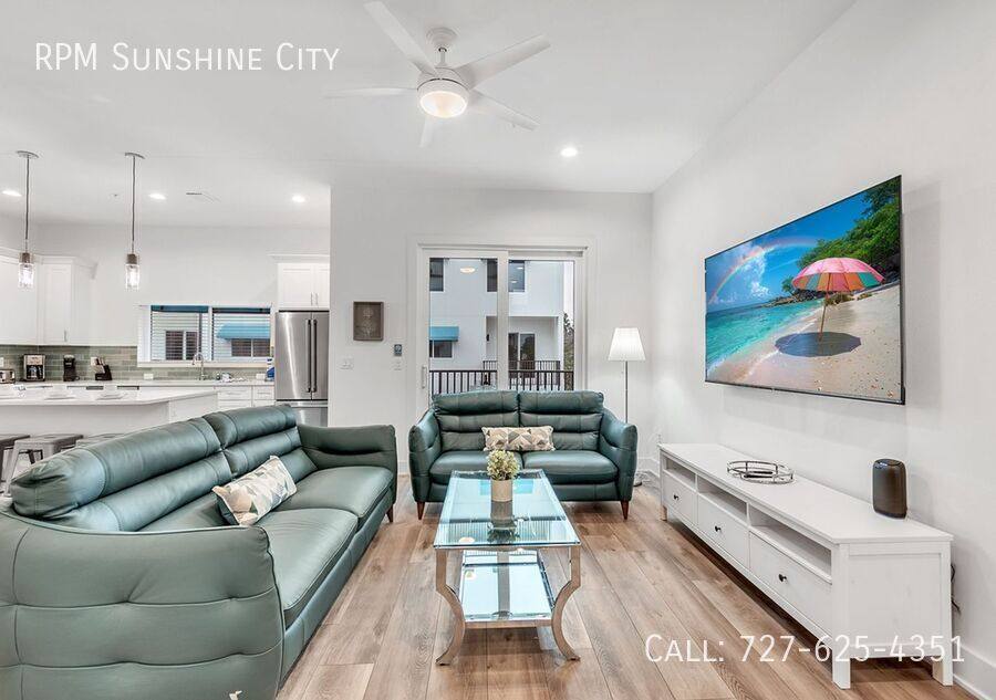 Townhouse for rent at 15405 Gulf Blvd #A1, Saint Petersburg, FL 33708