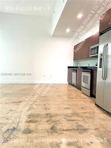Townhouse for rent at 935 Euclid Ave #6, Miami Beach, FL 33139