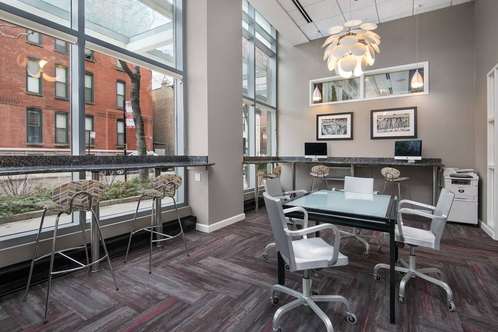 Apartment for rent at 121 W Chestnut St, Chicago, IL 60610