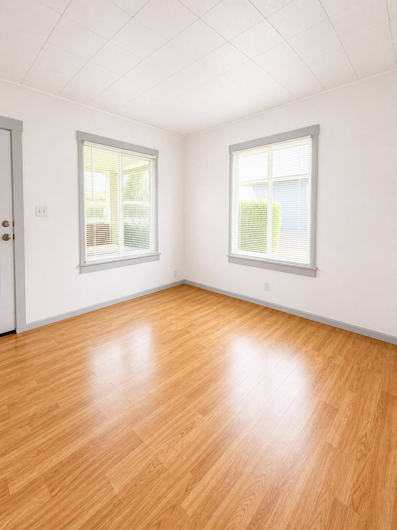 Apartment for rent at 520 Karr St, Hoquiam, WA 98550