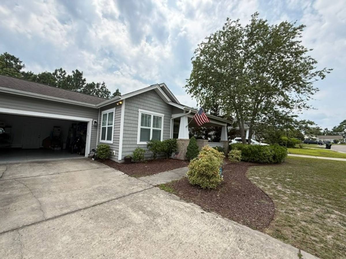 House for rent at 508 Cottage Court, Holly Ridge, NC 28445