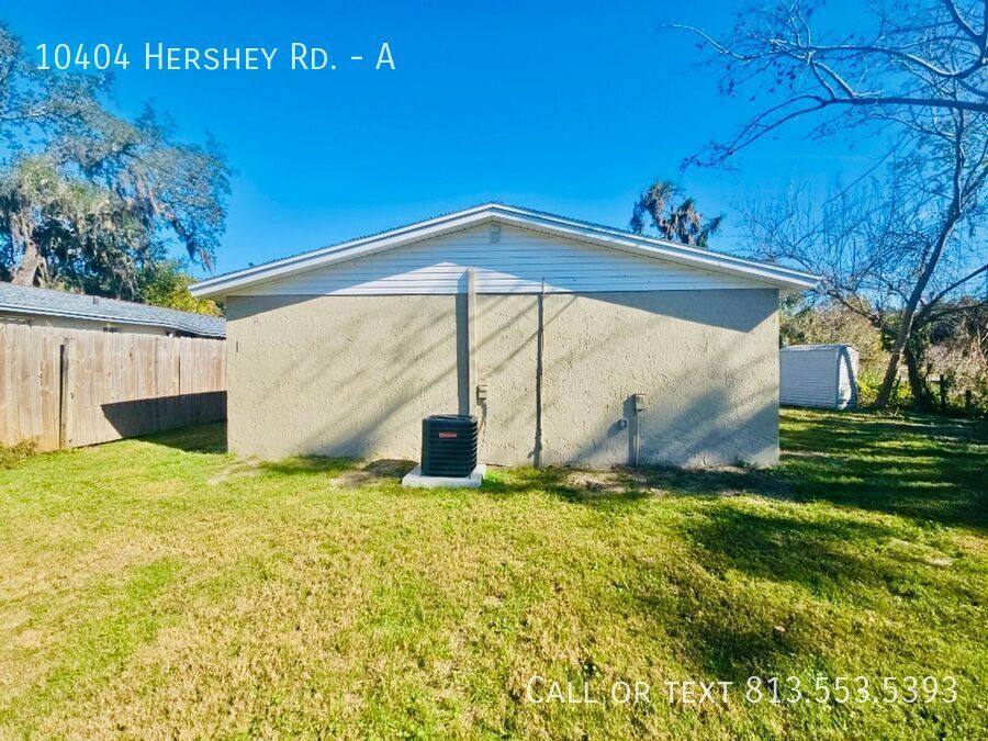 Apartment for rent at 10404 Hershey Rd #A, Thonotosassa, FL 33592