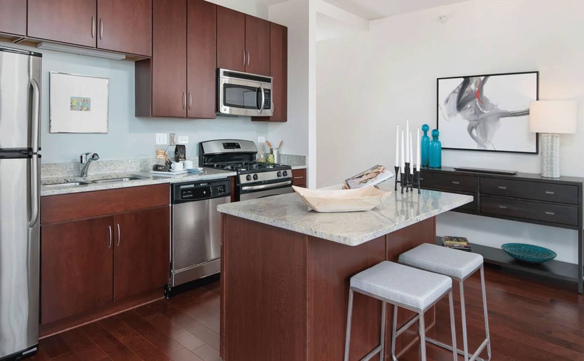 Apartment for rent at 8 E 9th St, Chicago, IL 60605