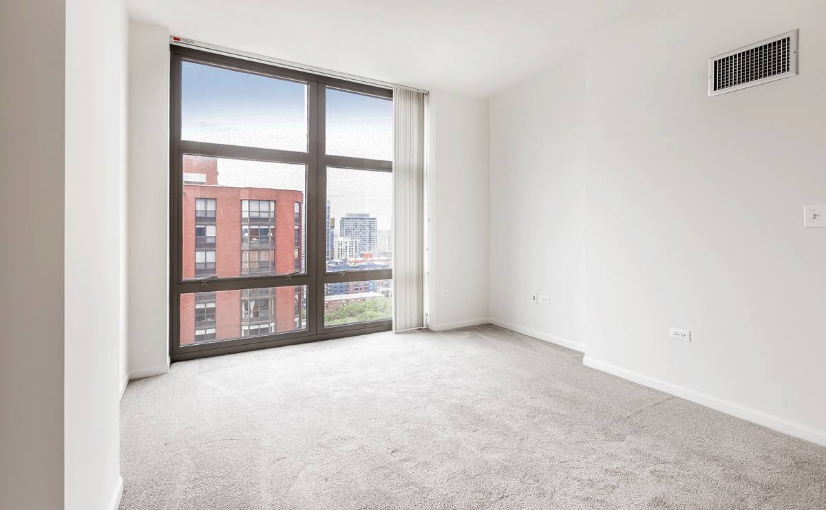 Apartment for rent at 8 E 9th St, Chicago, IL 60605
