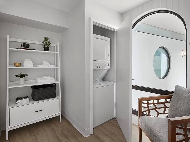 Apartment for rent at 800 S Wells St, Chicago, IL 60607