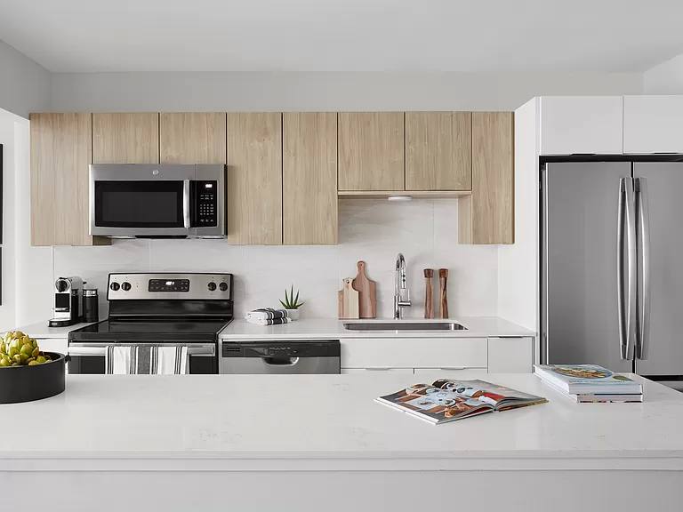 Apartment for rent at 800 S Wells St, Chicago, IL 60607