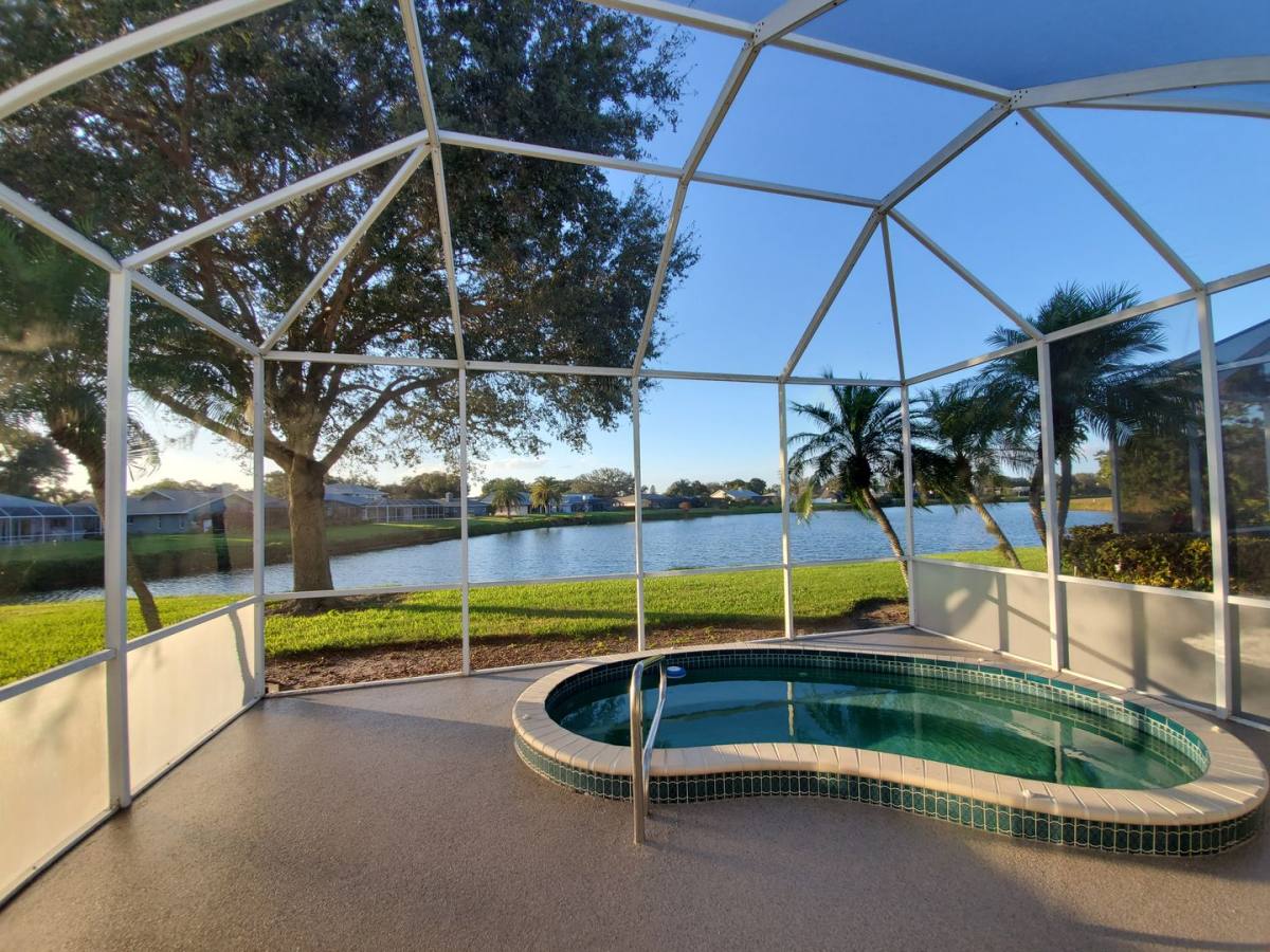 Apartment for rent at 1141 Southlake Court, Venice, FL 34285