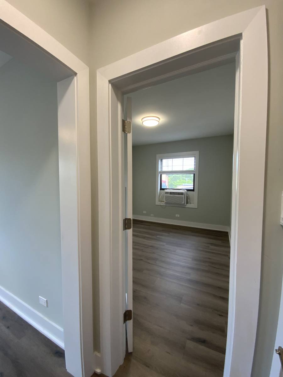 Apartment for rent at 725 Saint Johns, Highland Park, IL 60035