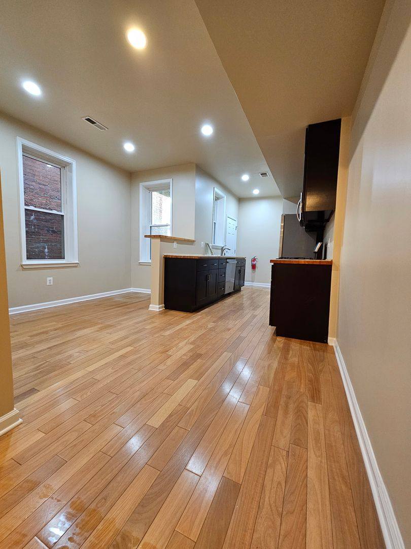 Apartment for rent at 1016 6th St NE, Washington, DC 20002