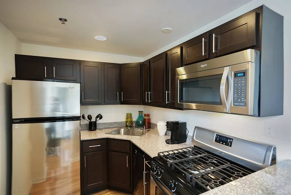 Apartment for rent at 5050 N Sheridan Rd, Chicago, IL 60640