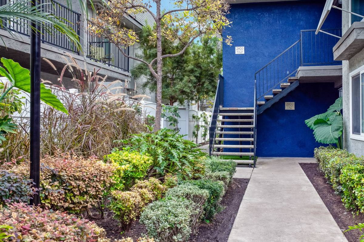 Apartment for rent at 2970 W Orange Ave, Anaheim, CA 92804