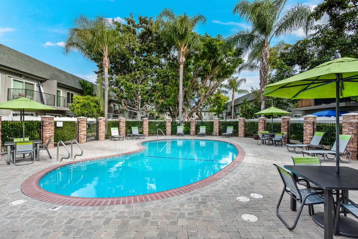 Apartment for rent at 2970 W Orange Ave, Anaheim, CA 92804