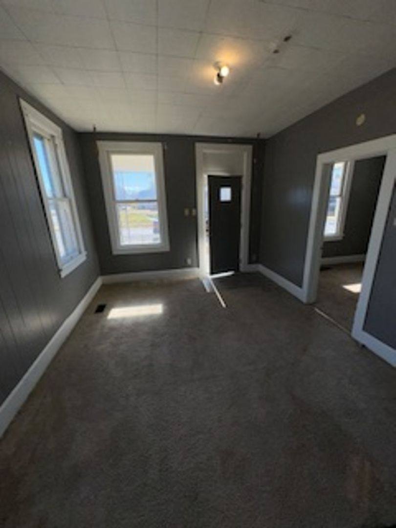 House for rent at 658 E Louisiana St, Evansville, IN 47711
