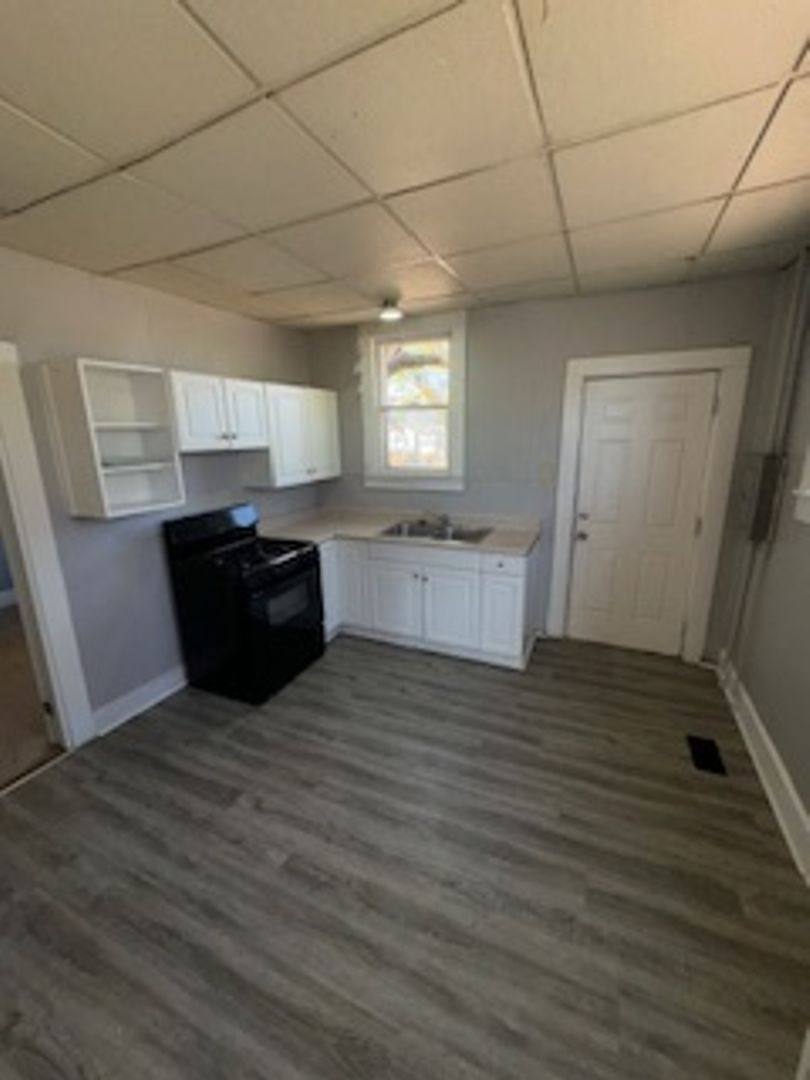 House for rent at 658 E Louisiana St, Evansville, IN 47711