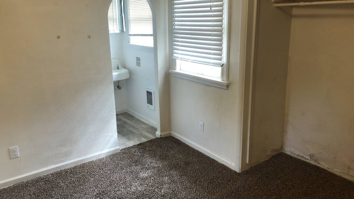 Apartment for rent at 930 W Main St, Pullman, WA 99163