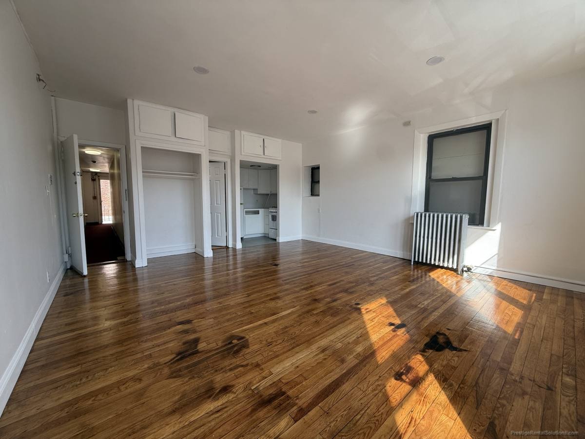 Apartment for rent at 153 Brighton Ave, Allston, MA 02134