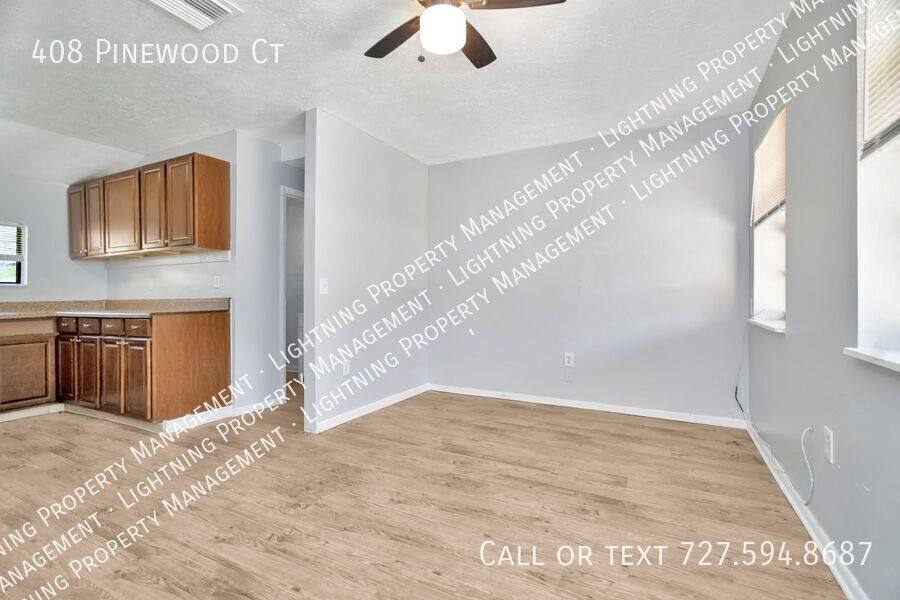 Apartment for rent at 408 Pinewood Court, Brandon, FL 33510
