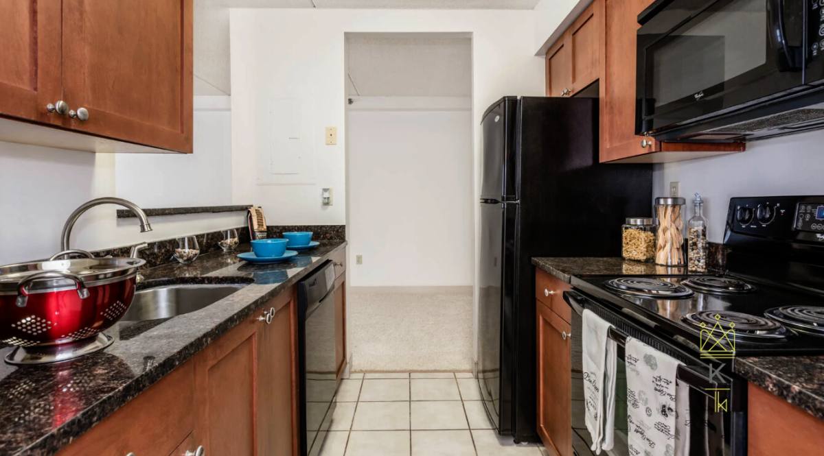Apartment for rent at 10 Magazine St, Cambridge, MA 02139
