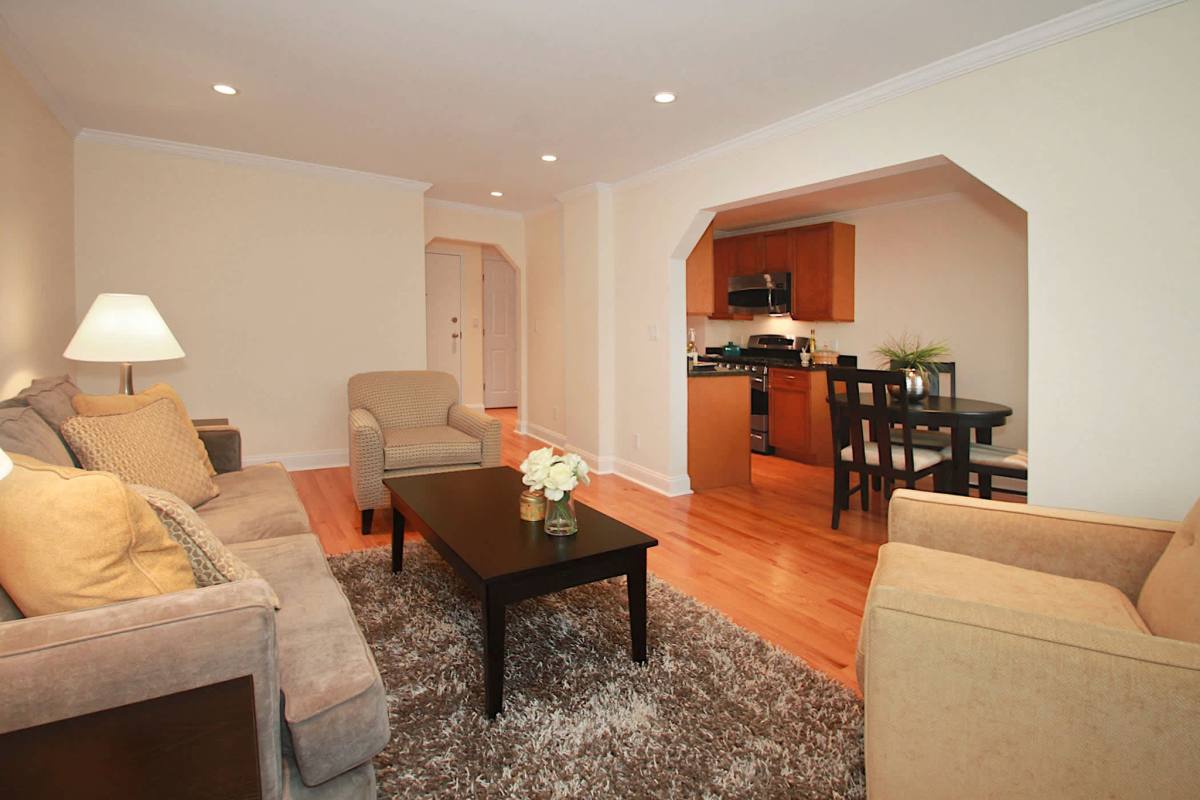 Apartment for rent at 1642 Massachusetts Ave, Cambridge, MA 02138
