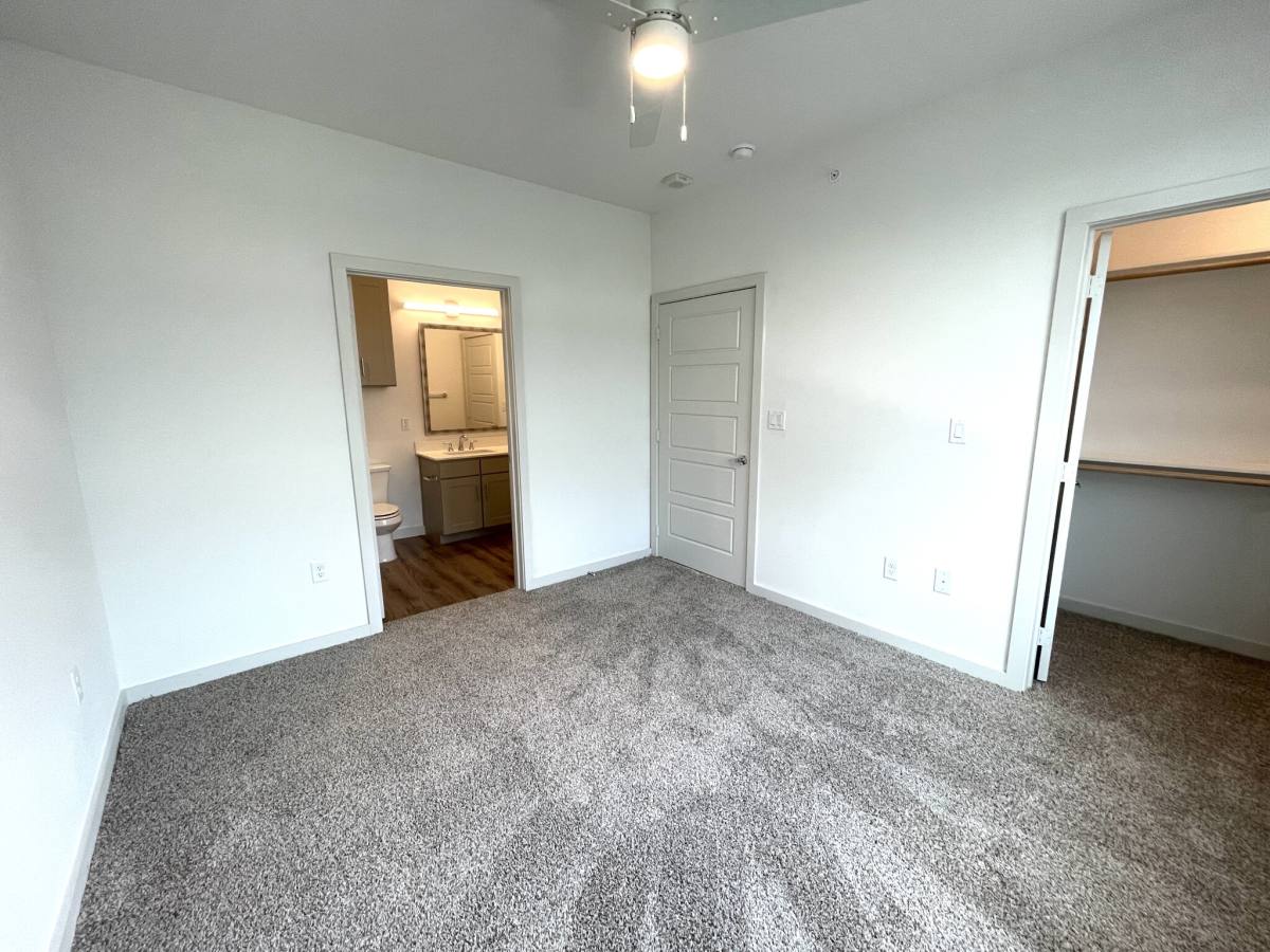 Apartment for rent at 149 Larkspur Park Blv, Leander, TX 78641