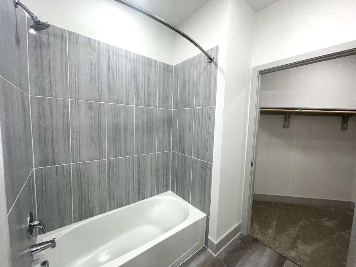 Apartment for rent at 2601 N Austin Ave, Georgetown, TX 78626
