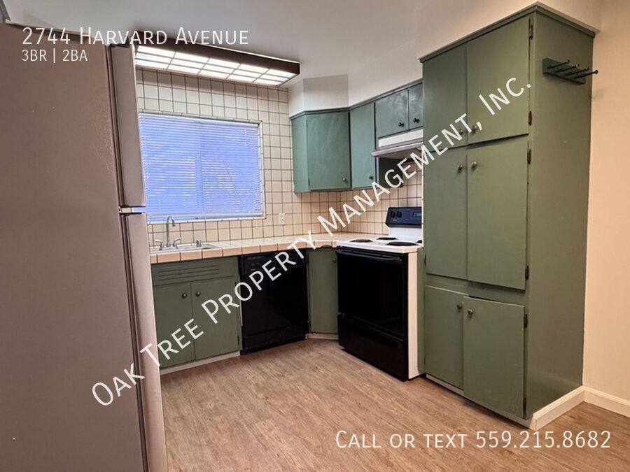 House for rent at 2744 Harvard Ave, Clovis, CA 93612