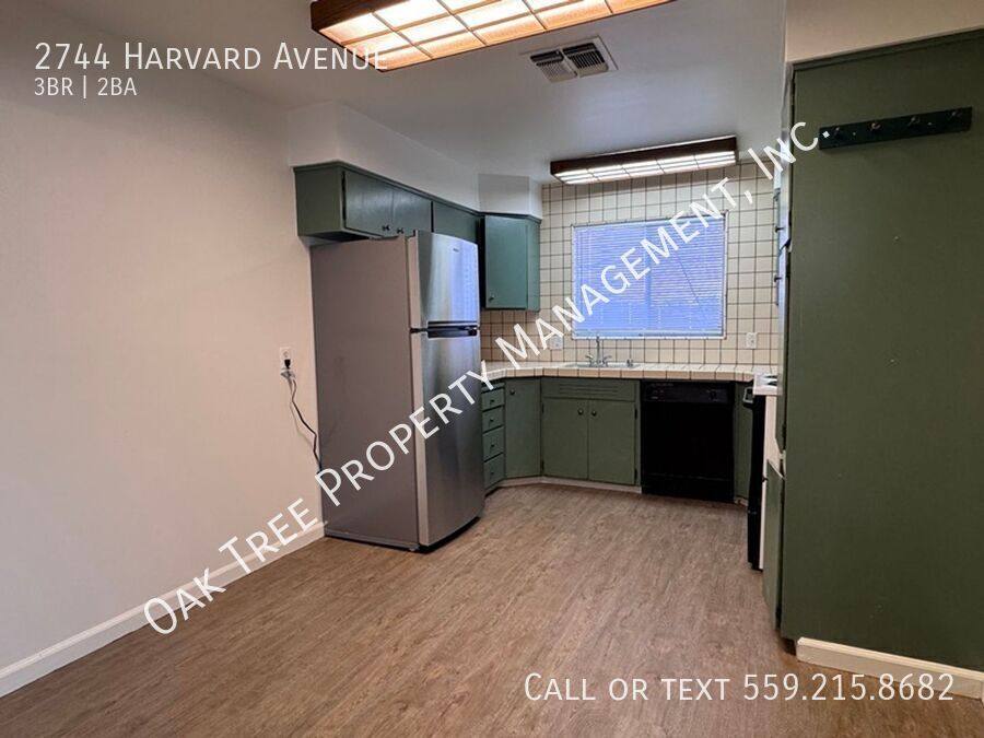 House for rent at 2744 Harvard Ave, Clovis, CA 93612