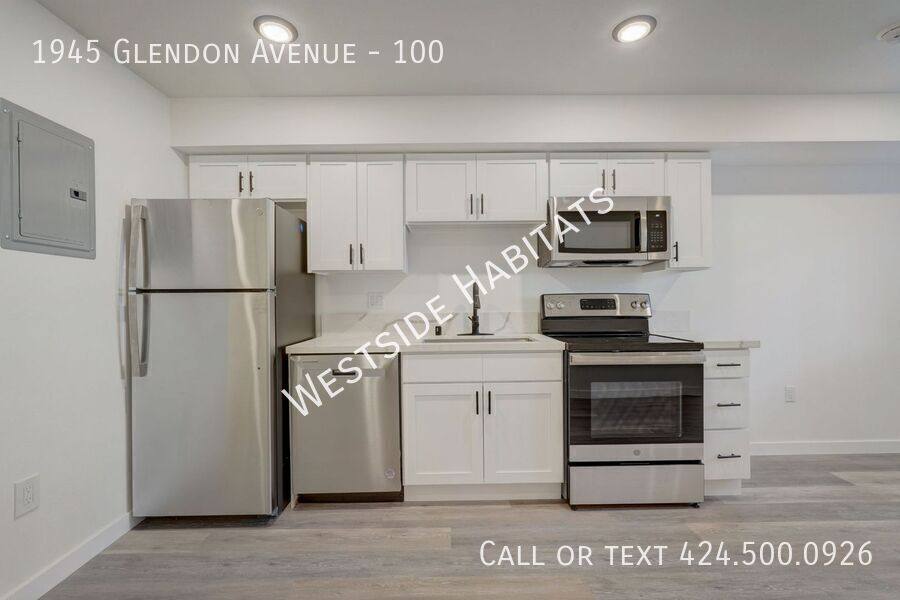 Apartment for rent at 1945 Glendon Ave #100, Los Angeles, CA 90025