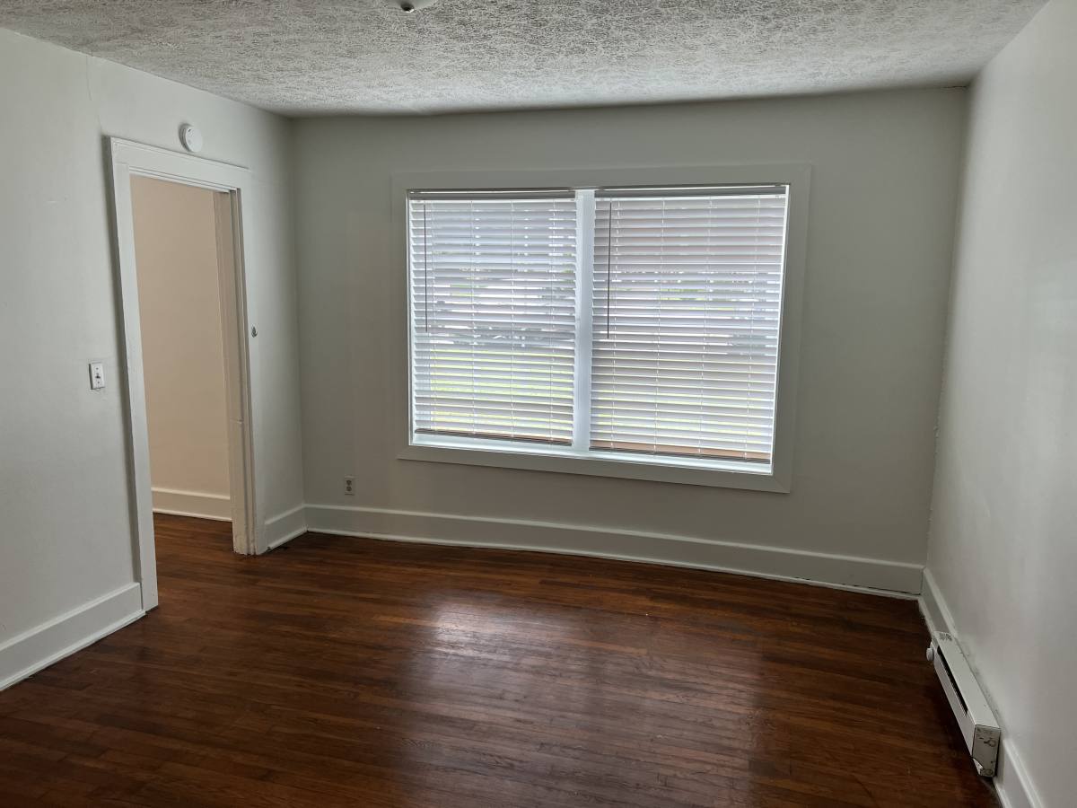 Apartment for rent at 419 Belmont Ave #1, Shelbyville, TN 37160