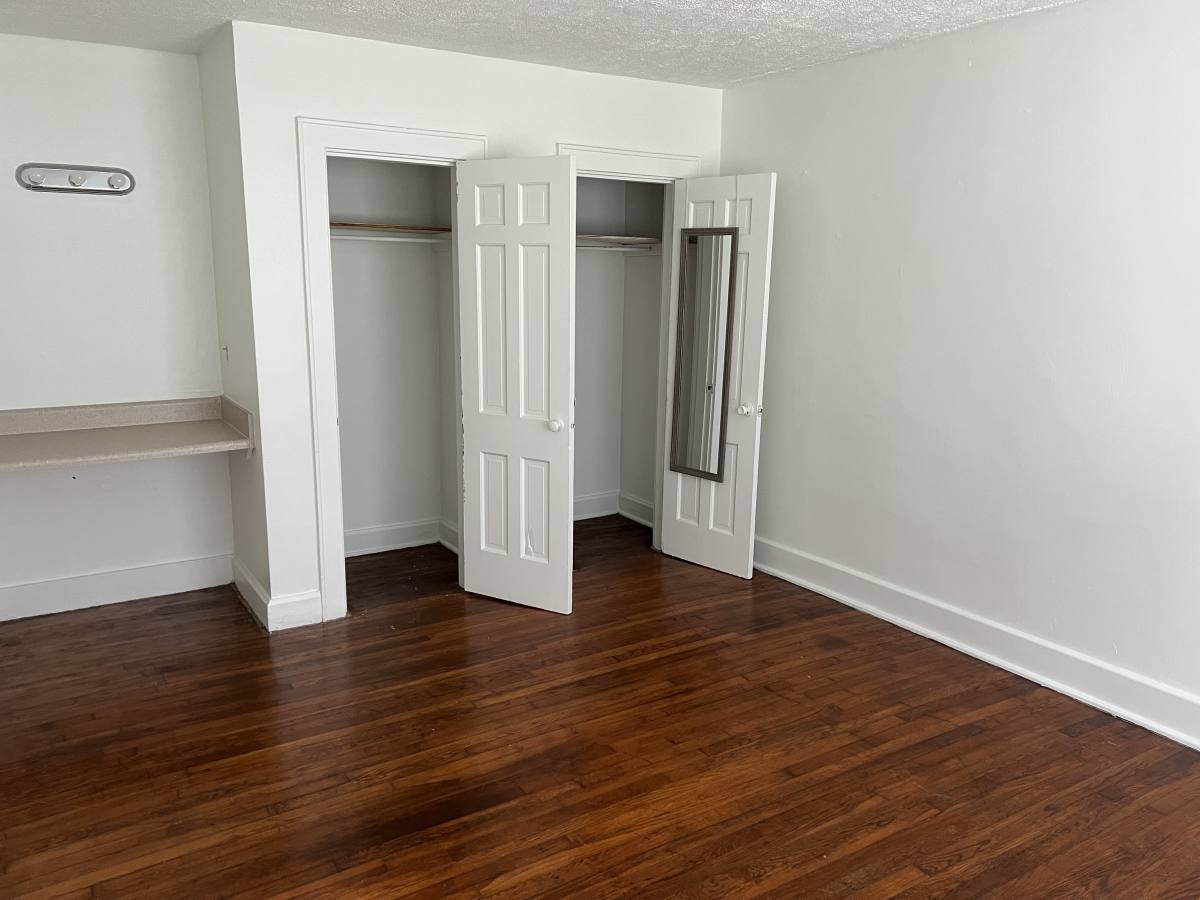 Apartment for rent at 419 Belmont Ave #1, Shelbyville, TN 37160