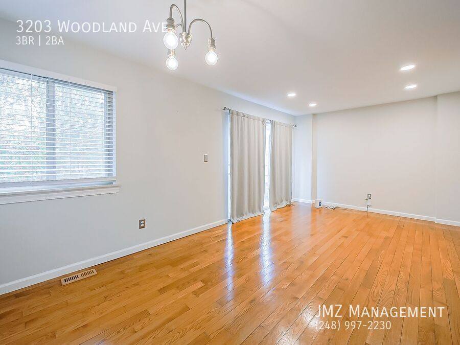 House for rent at 3203 Woodland Ave, Royal Oak, MI 48073