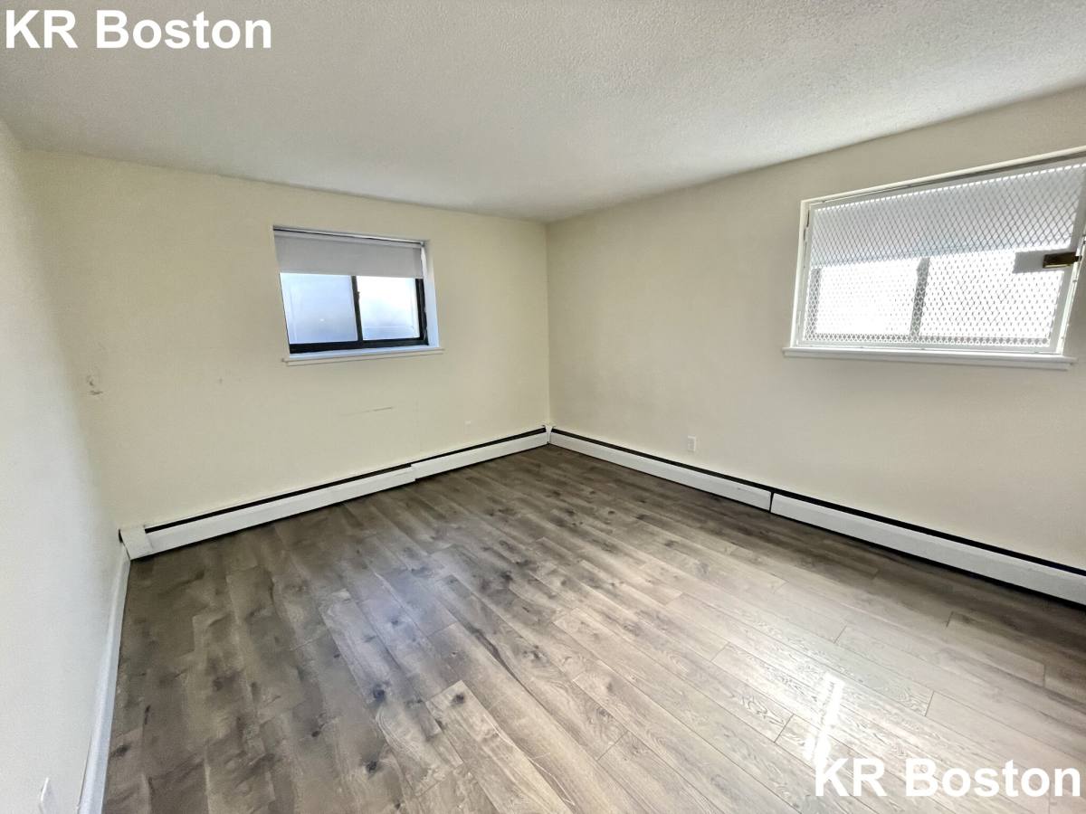 Apartment for rent at 122 Dustin St, Brighton, MA 02135