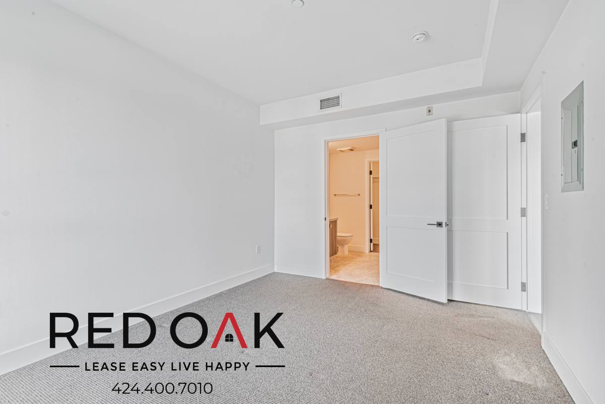 Condo for rent at 1168 S Barrington Ave #505, Los Angeles, CA 90049