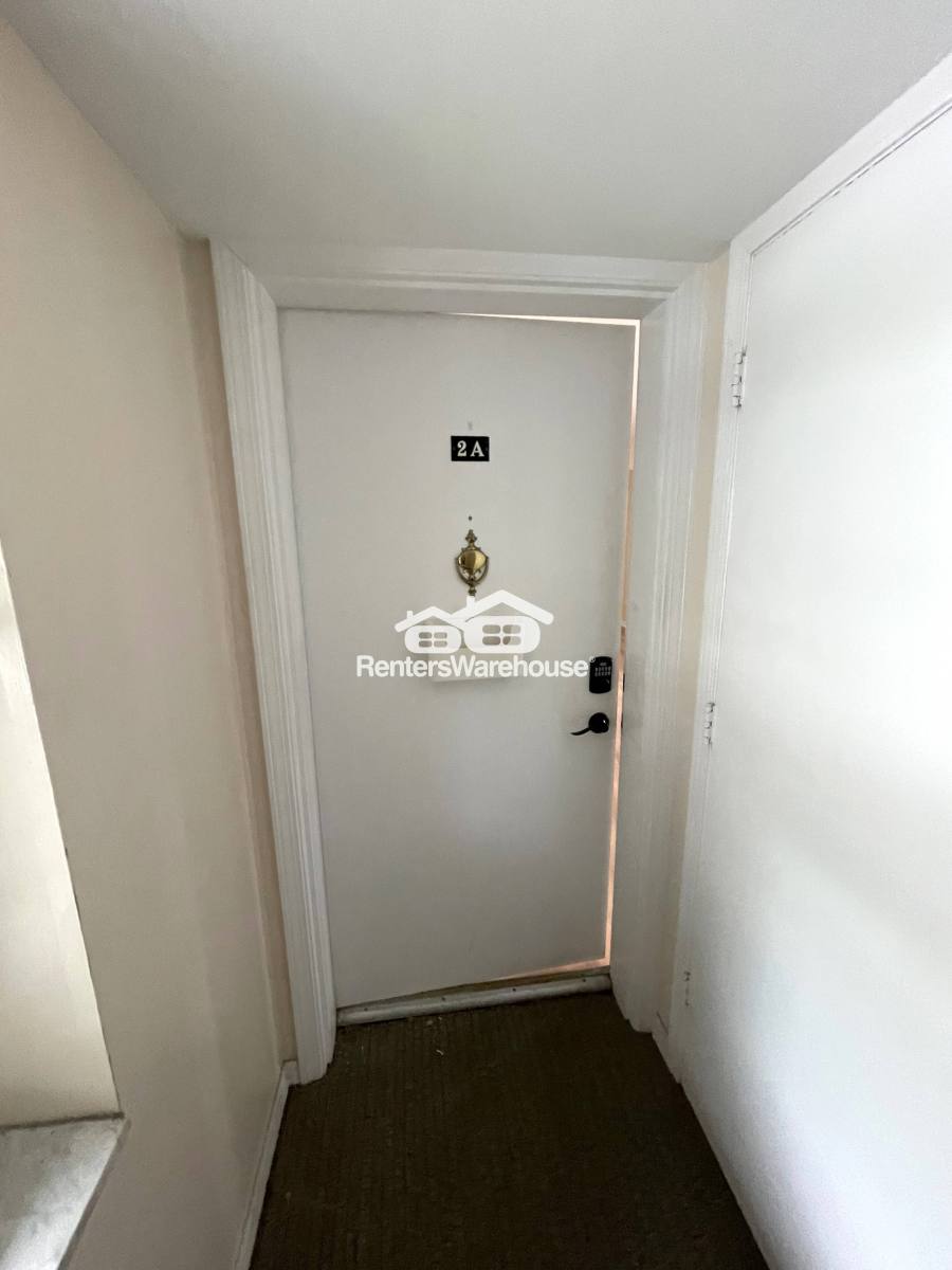 Condo for rent at 1130 Rue Des Chateaux #2A, Saint Petersburg, FL 33707