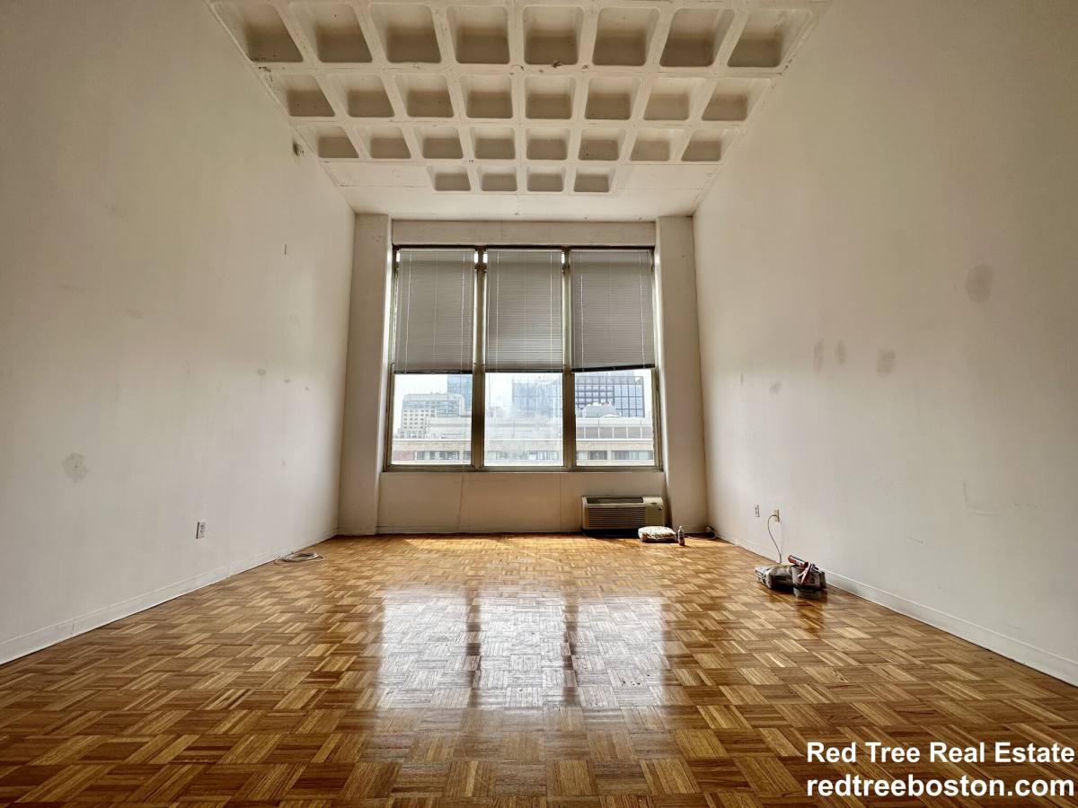 Apartment for rent at 61 Brookline Ave #221, Boston, MA 02215