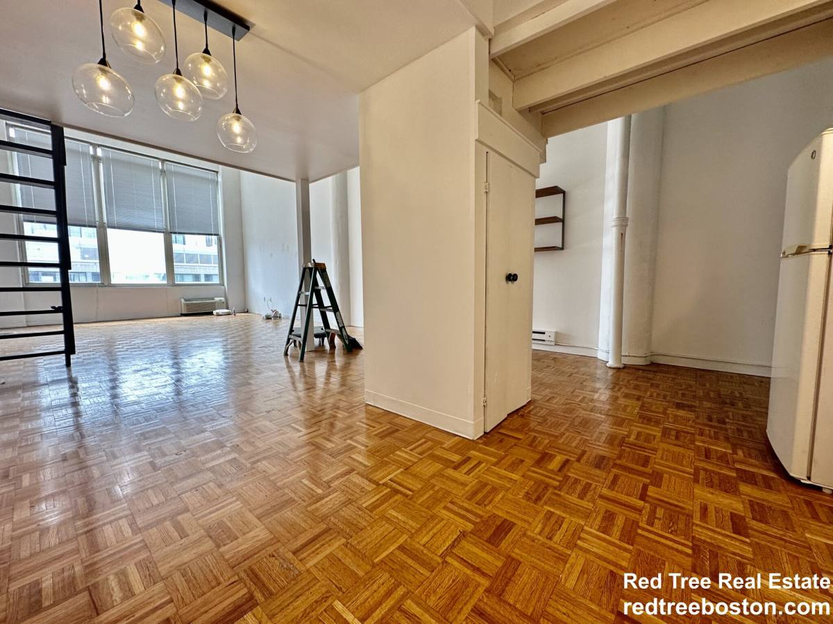 Apartment for rent at 61 Brookline Ave #221, Boston, MA 02215