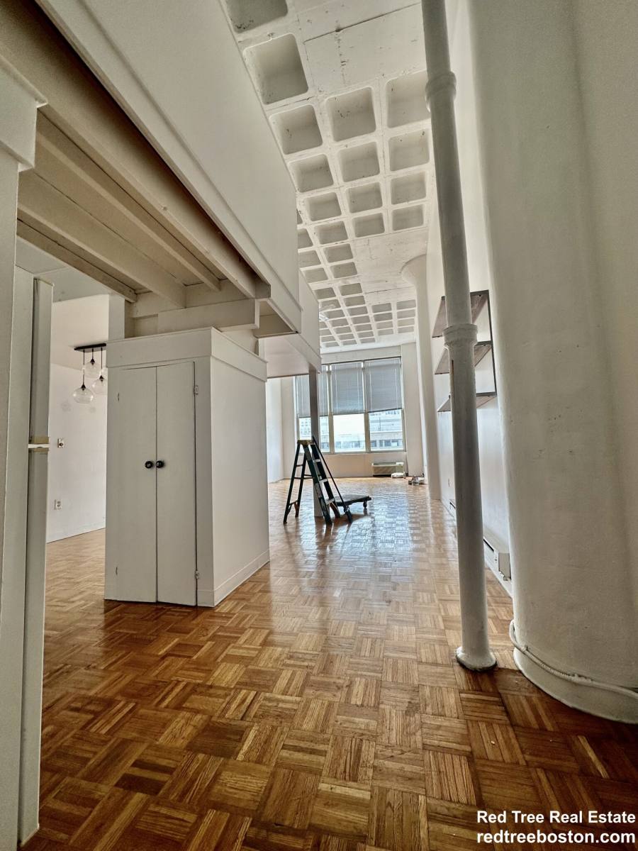 Apartment for rent at 61 Brookline Ave #221, Boston, MA 02215
