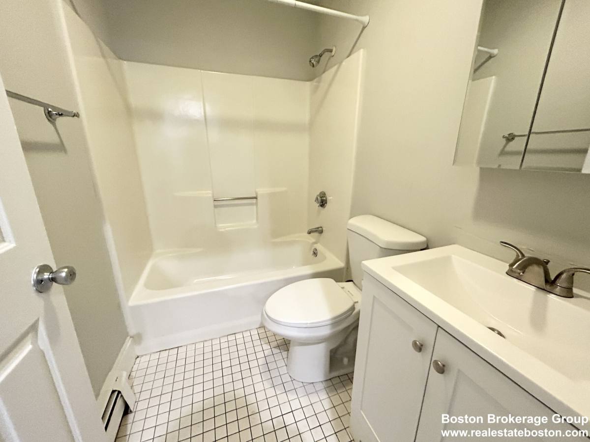 Apartment for rent at 15 Ruggles St #2, Roxbury, MA 02119