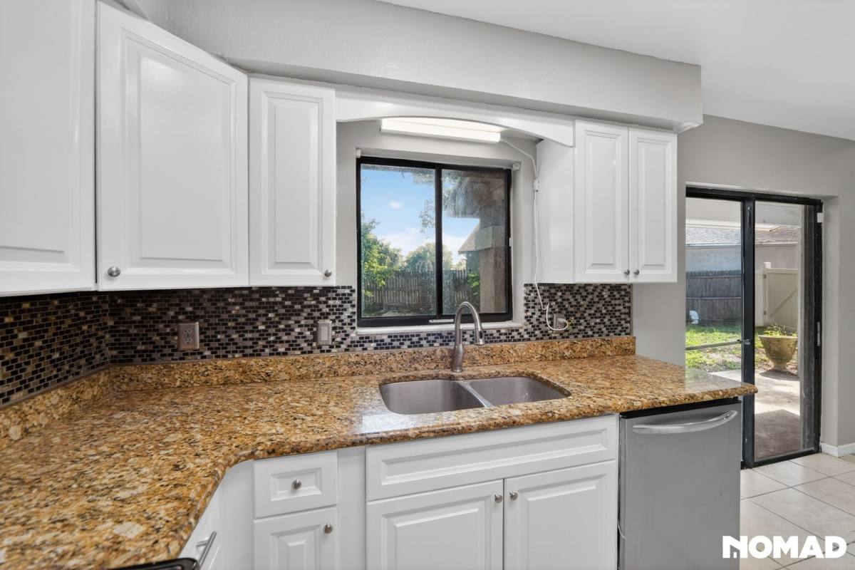 House for rent at 454 Loblolly Lane, Orlando, FL 32825